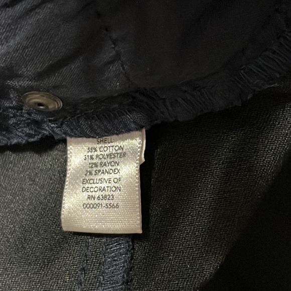 Petite Christopher and Bank size 4 slacks. Navy blue in color. - Picture 8 of 9